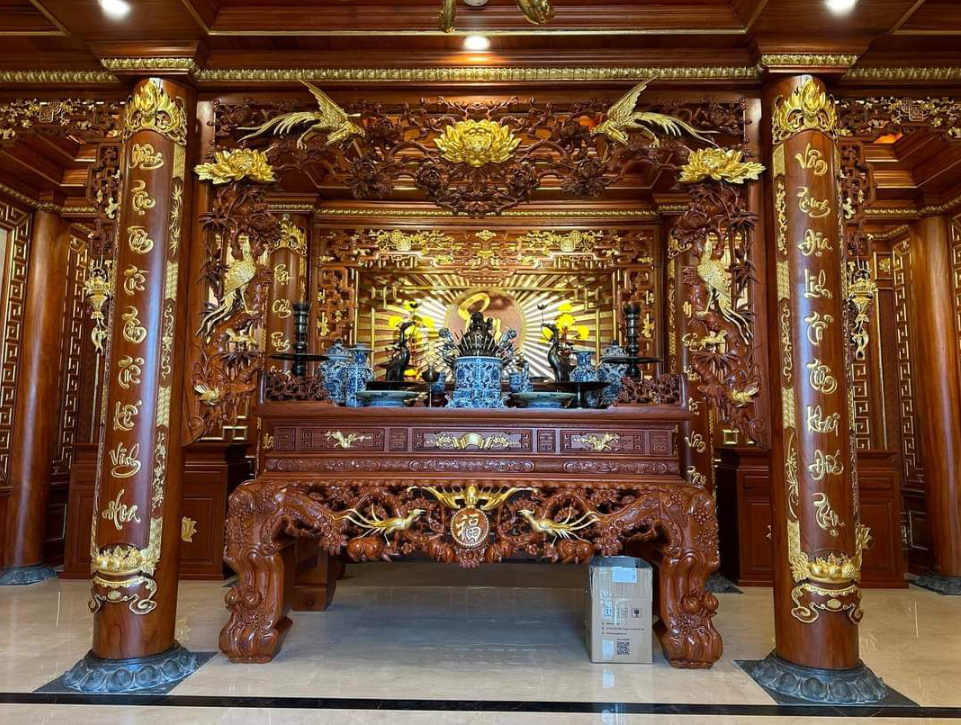 Vì sao ban thờ lại là nơi quyết định gia vận trong nhà?